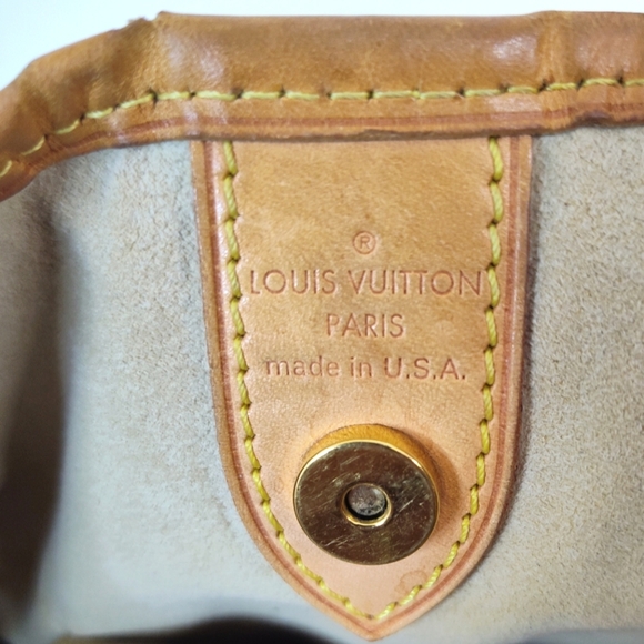 Louis Vuitton Galiera Damier Azur Shoulder Bag - Picture 7 of 16